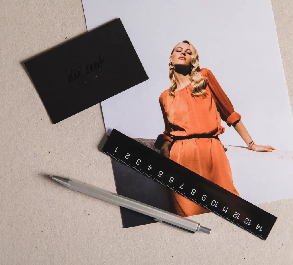 Contact Agence communication Luxe Paris